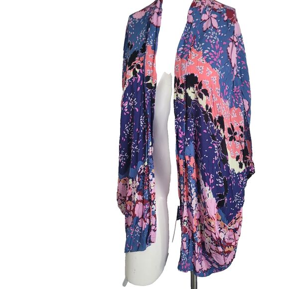 Victoria's Secret XS cardigan kimono floral patchwork sleeveless open front - Picture 1 of 10